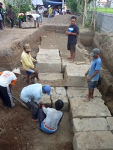 Discovery of the biggest hindu temple of Bali in October 2012 (15)